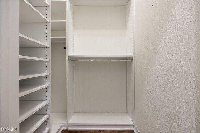 Building Photo - 16530 Whispering Trace Ct