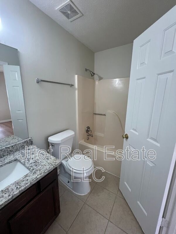 Building Photo - 6690 Chupp Rd