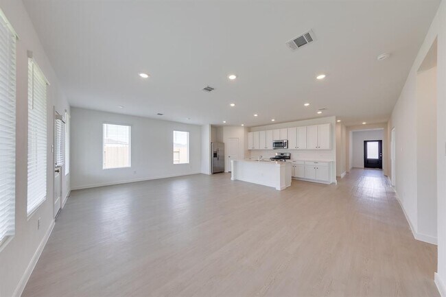 Building Photo - 10601 Ellerston Rd