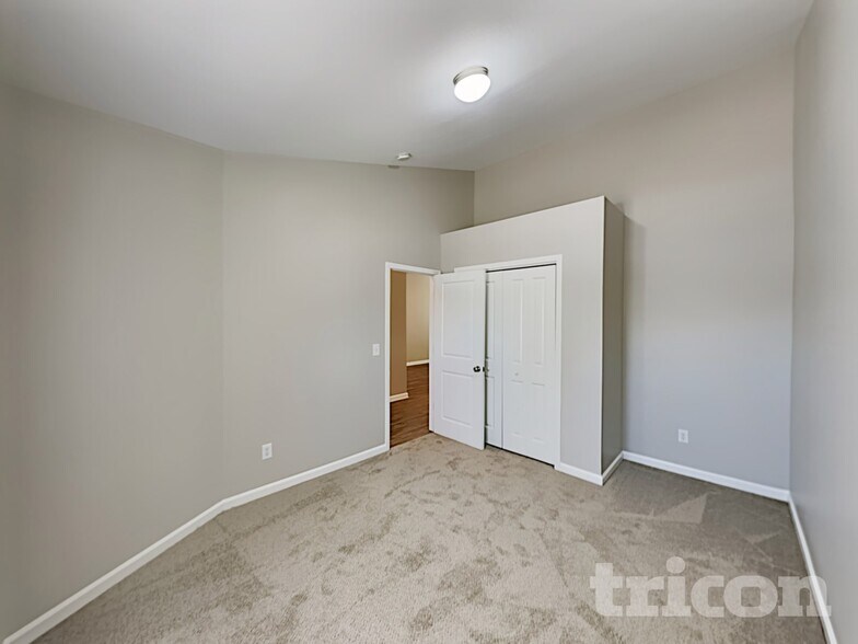 Building Photo - 106 Cogburn Rd