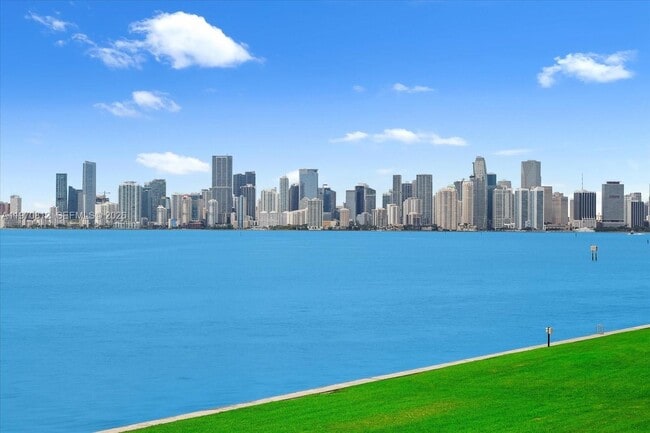 Building Photo - 4921 Fisher Island Dr