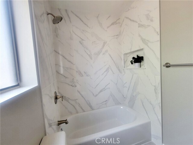 Building Photo - 28973 Willow Creek Ln