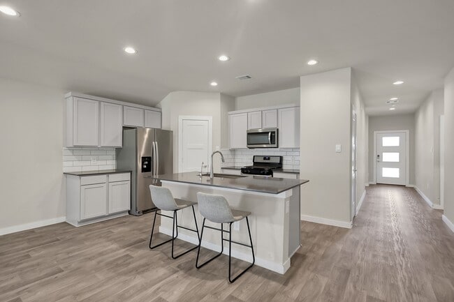 Building Photo - 14245 Wonder Lake Ln