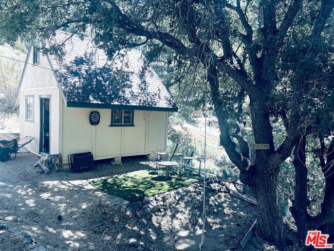 Building Photo - 1668 CA-2