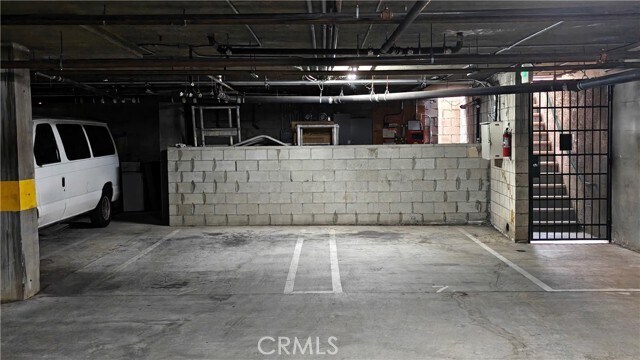 Building Photo - 907 W Mission Rd