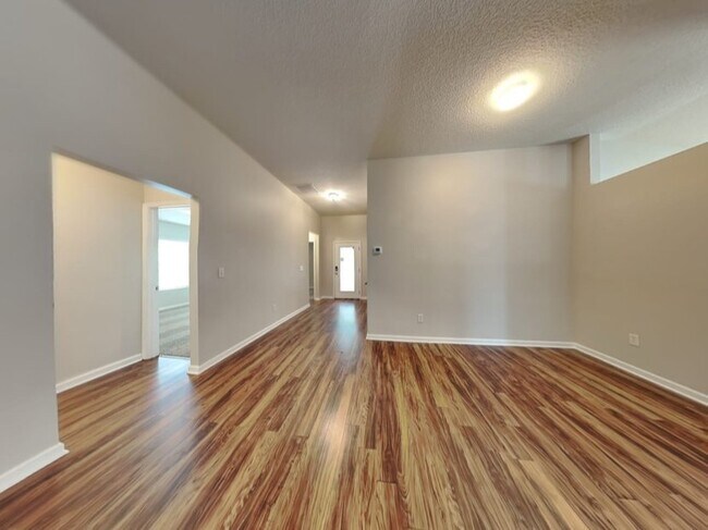 Building Photo - 16403 Tisons Blf Rd