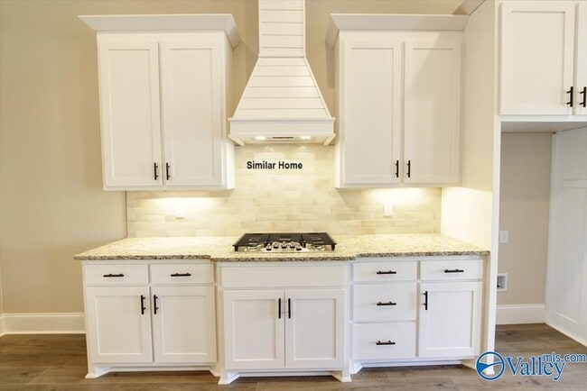 Building Photo - 26430 Birkshire Ln