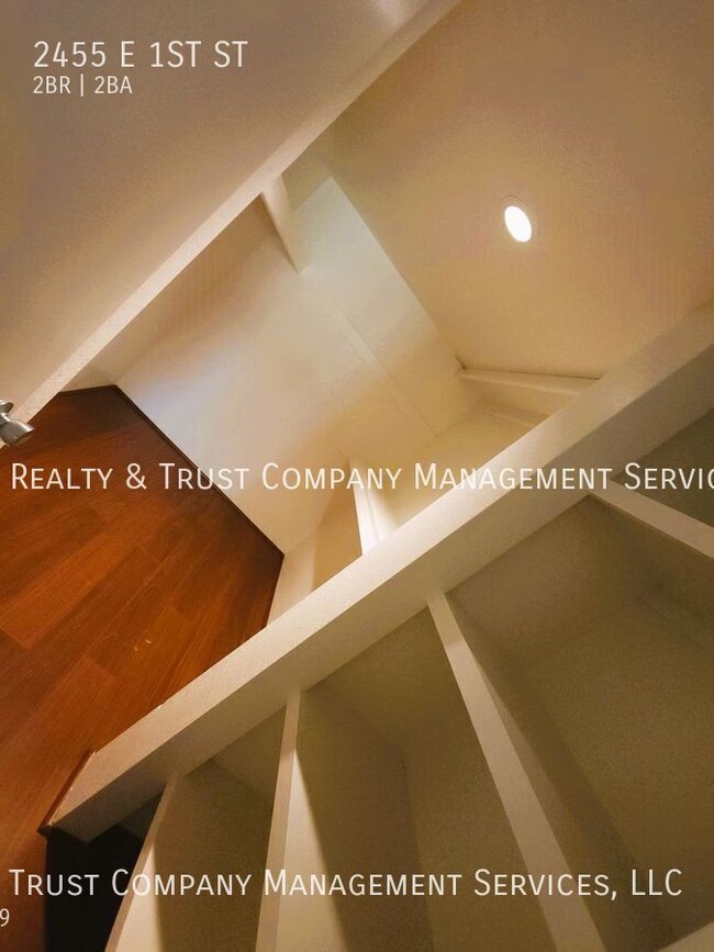 Building Photo - Sam Hughes Area_Private Balcony_Private Ga...