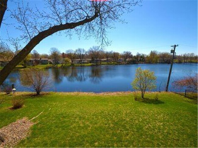 Building Photo - 8213 Quinn Rd