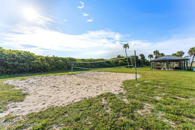 Building Photo - 1125 Jimmy Buffett Mem Hwy