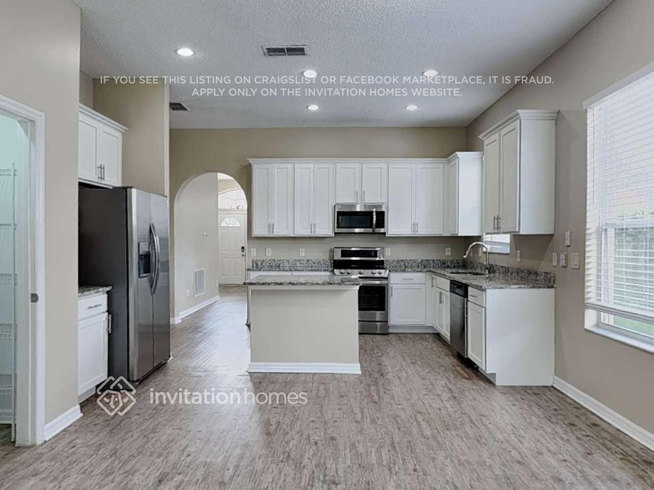 Building Photo - 1149 Cherry Valley Way