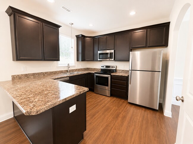 Building Photo - 52 Cane Hill Dr