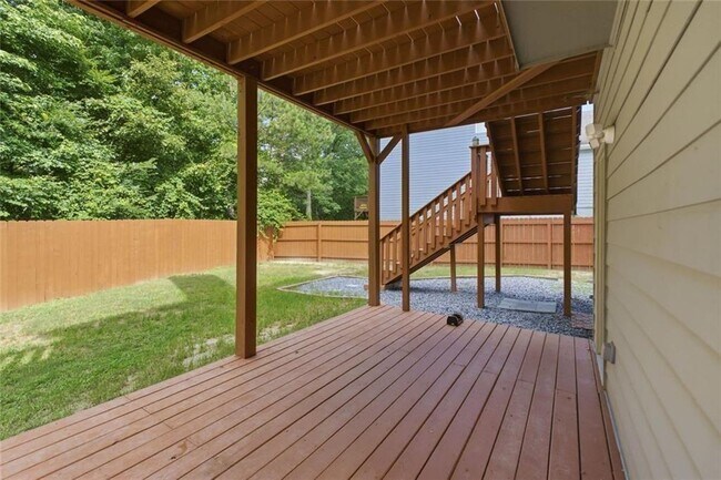 Building Photo - 518 S Fortune Way