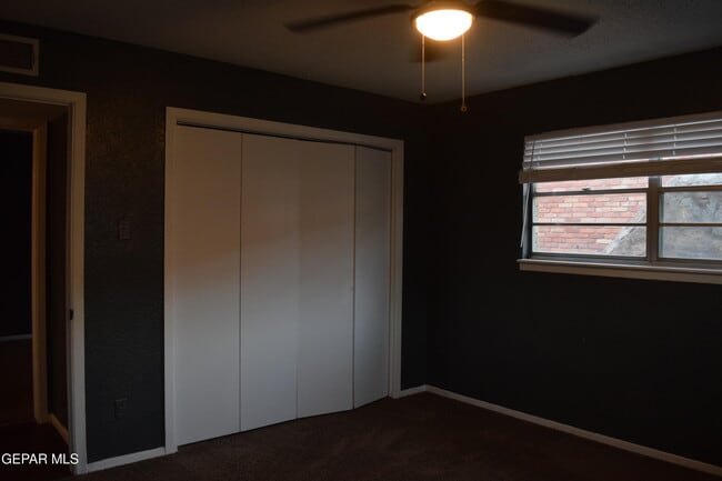 Building Photo - 136 N Festival Dr