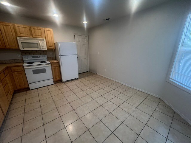 Building Photo - Newley Updated 3bed 2bath In West Nampa