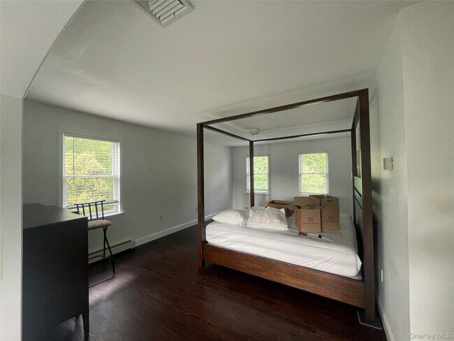 Building Photo - 14 Ledge Rock Ct