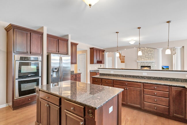 Building Photo - 426 Kingfisher Rd