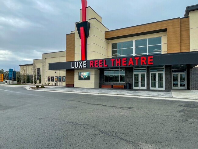 Building Photo - 307 E Grove Creek Ln