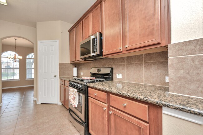 Building Photo - 25206 Hazel Ranch Dr