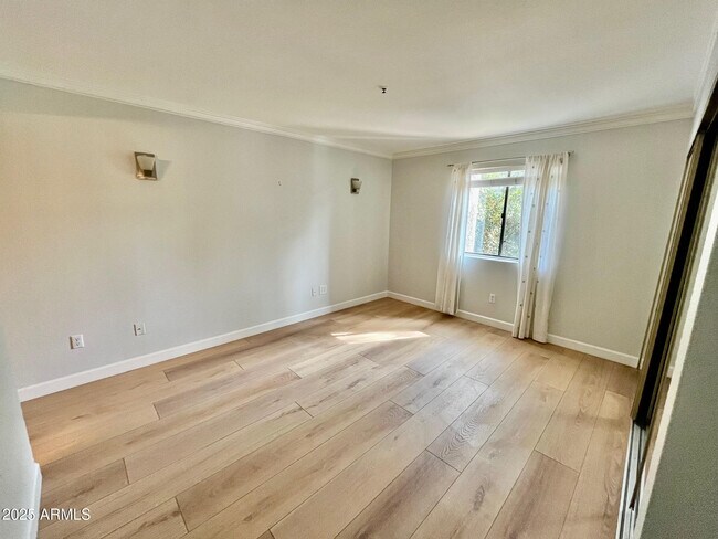 Building Photo - 7777 E Main St