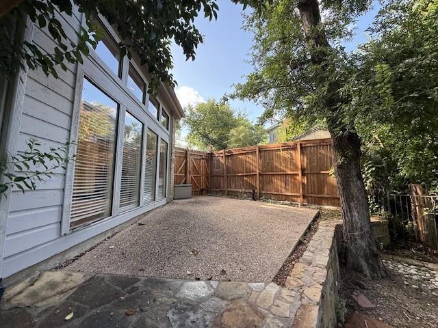 Building Photo - 9310 Greenville Ave