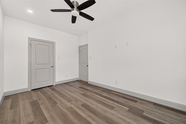 Building Photo - 159 Benjis Pl
