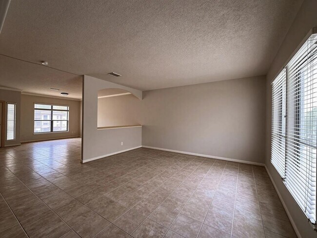 Building Photo - 13110 S Bellaire Estates Dr