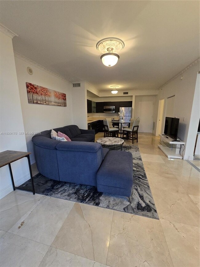 Building Photo - 90 SW 3rd St