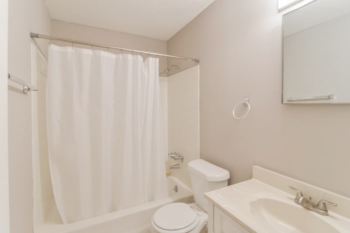 Building Photo - 581 Glade Park Loop