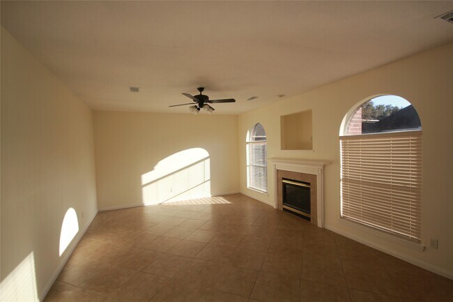 Building Photo - 20235 Chelsea Canyon Ct