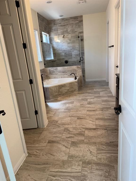 Building Photo - 717 Kingston Pl