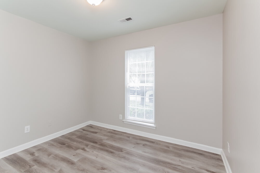 Building Photo - 5833 Lawn Meadow Dr