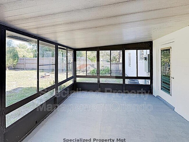 Building Photo - 2260 W Dana Dr