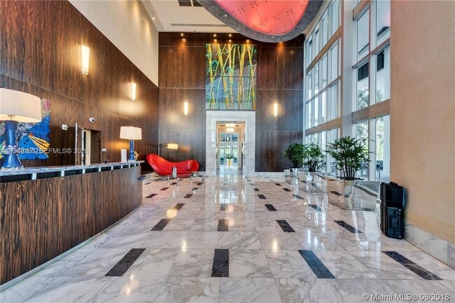 Building Photo - 185 SW 7th St