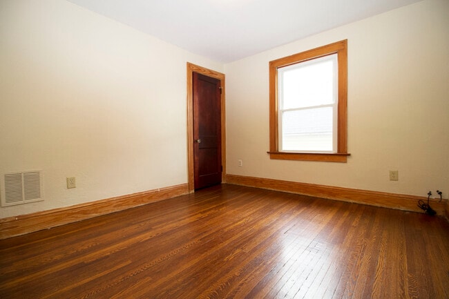 Building Photo - 3603 Homewood Ave