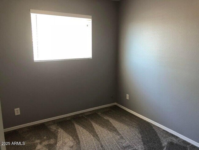 Building Photo - 1862 S Buena Vista Dr