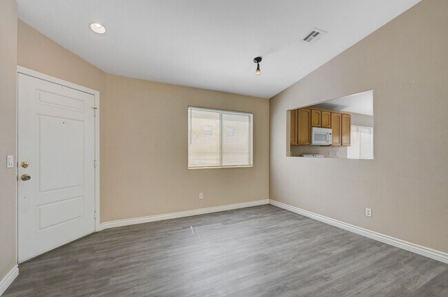Building Photo - Single Family Home in N Las Vegas Aliante Area