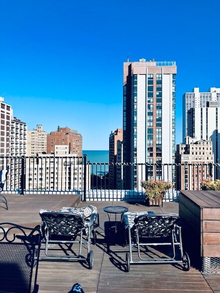 Building Photo - 1339 N Dearborn St