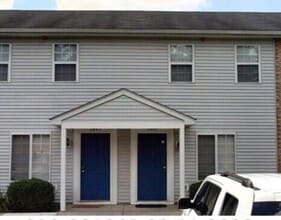 Building Photo - 2443 Brady Commons Dr