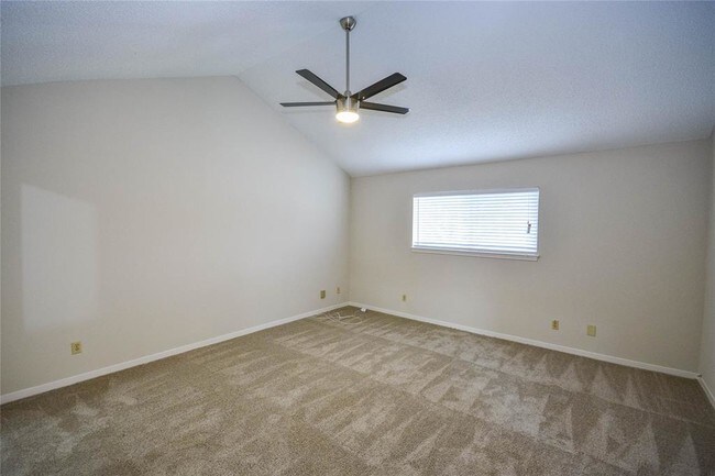 Building Photo - 9262 Westwood Village Dr