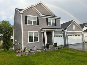 Building Photo - 5898 Urbandale Ct N