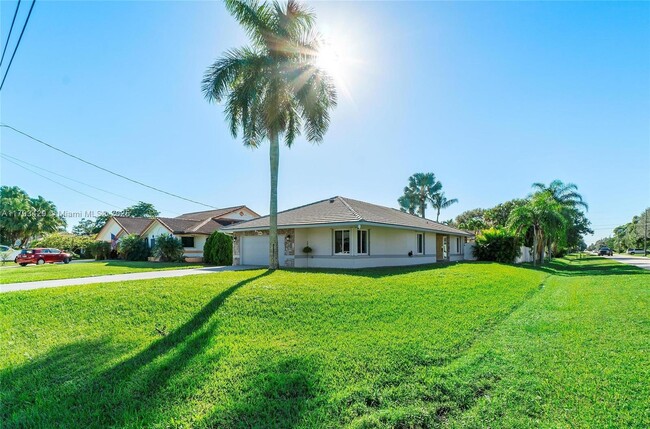 Building Photo - 11780 NW 27th Ct