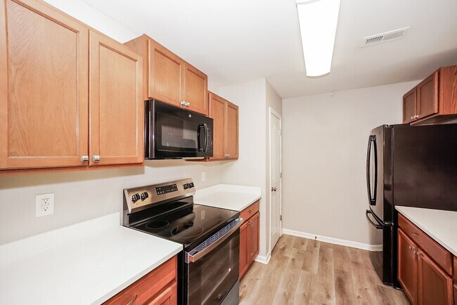 Building Photo - 4617 Esmeralda Drive