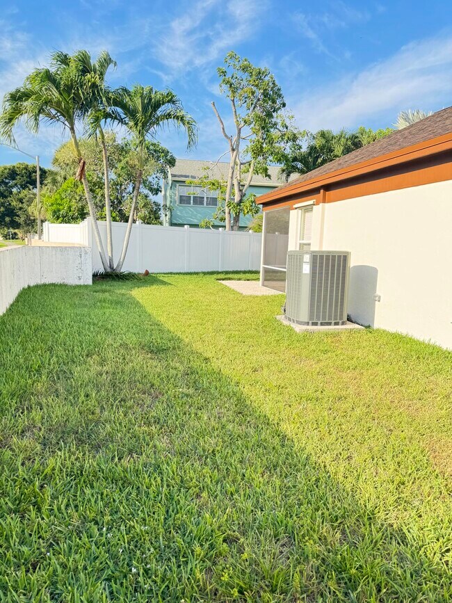Building Photo - 54 Egret Way