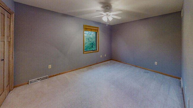 Building Photo - 5224 Nannyberry Dr
