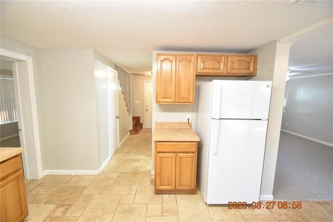 Building Photo - 10110 Alambra Ave