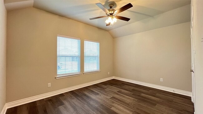 Building Photo - 702 Moseley Ln