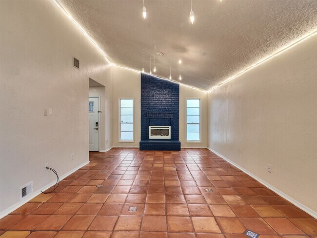 Building Photo - 22538 Market Square Ln