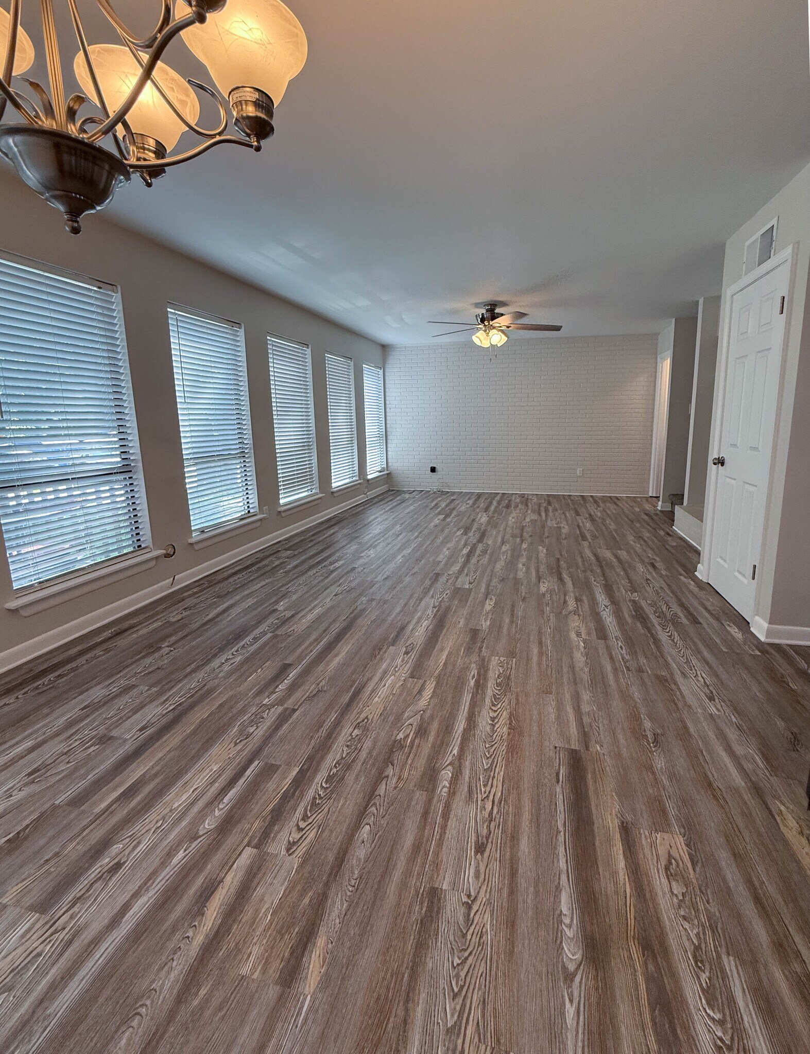 Dining area overlooking living area - 8300 Scottingham Dr