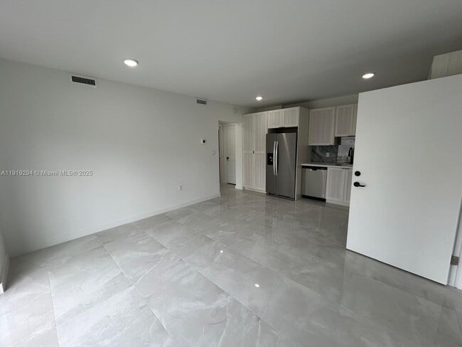 Building Photo - 14568 SW 261 St Ter